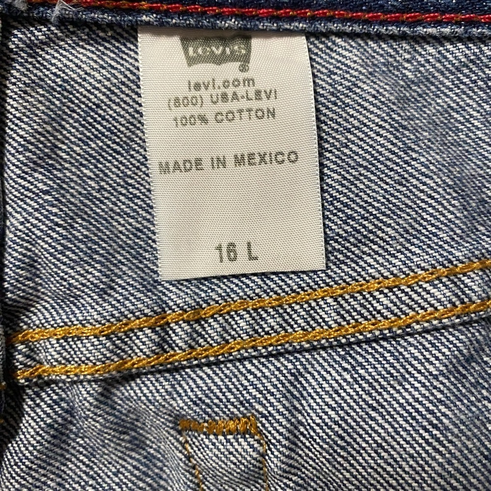 Y2K Levi’s 550 VTG relaxed fit jeans - Picture 3 of 6